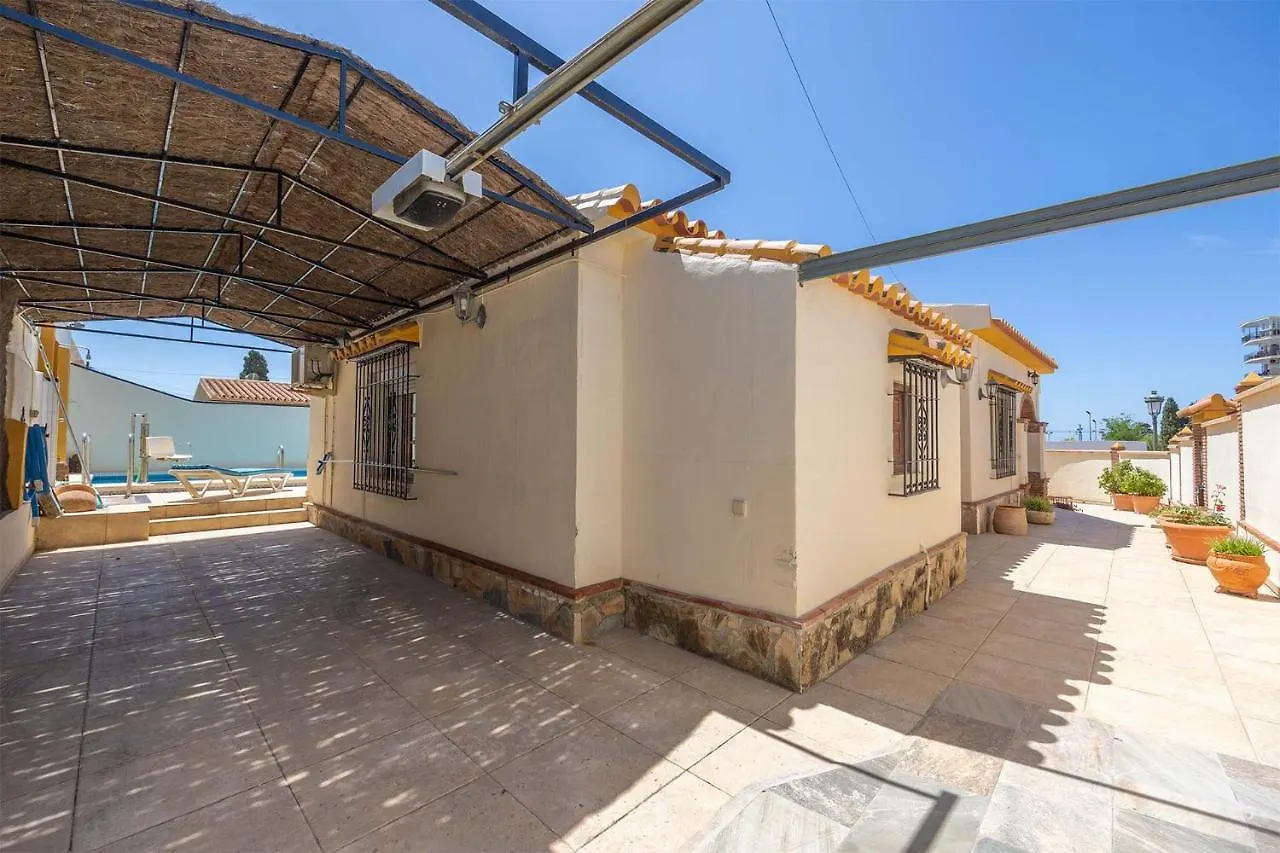 Villa De Alquiler Vacacional En Nerja Calle Solana Spain