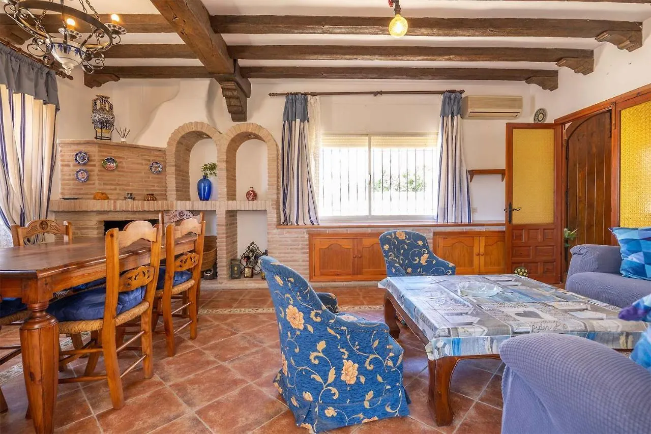 Villa De Alquiler Vacacional En Nerja Calle Solana