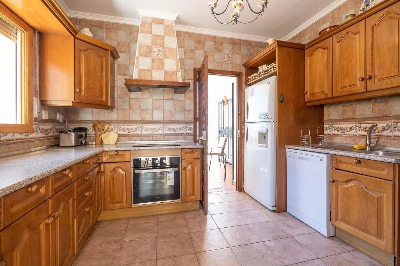 Holiday home Villa De Alquiler Vacacional En Nerja Calle Solana