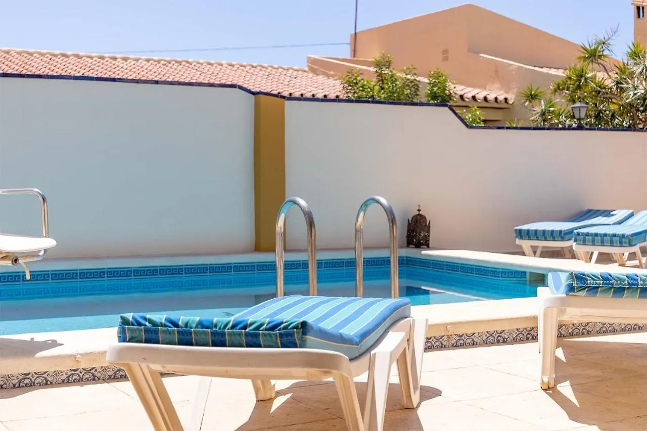 Villa De Alquiler Vacacional En Nerja Calle Solana Spain